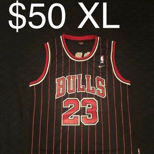 Chicago Bulls Michael Jordan jersey